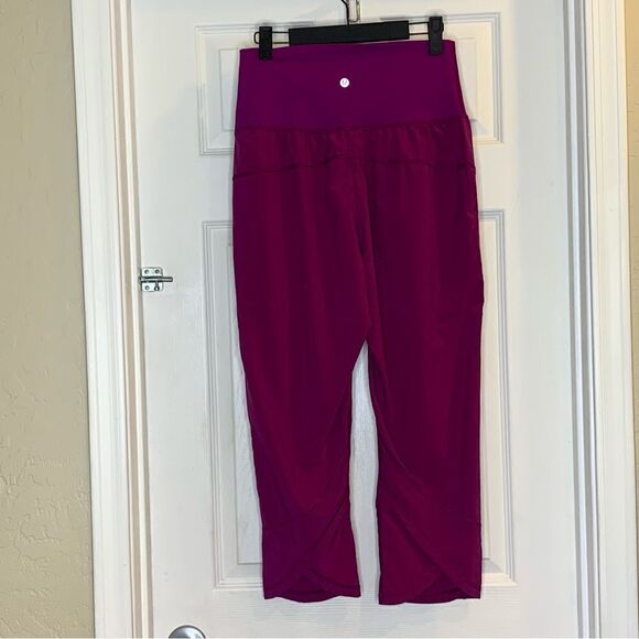 Lululemon Tranquil  crop pants regal plum Size 8 - Picture 10 of 10